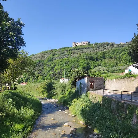 Riccarden2 - Tra Mare E Montagna Apartment *