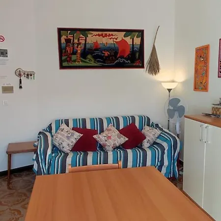 Riccarden2 - Tra Mare E Montagna Apartment